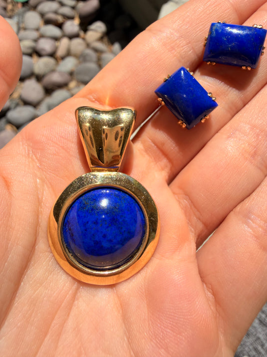 Vintage yellow 14K handmade gold and lapis earrings