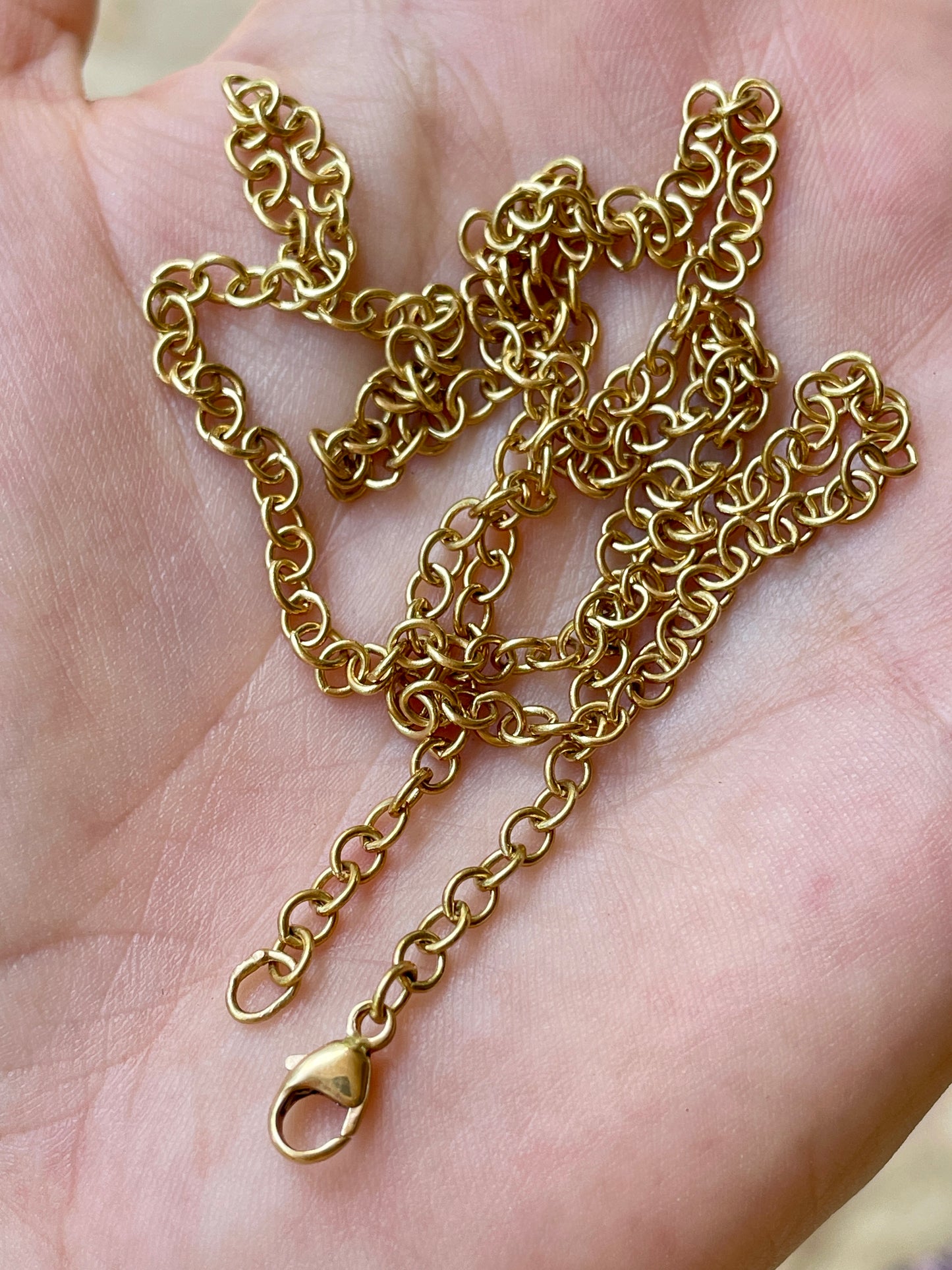 Vintage yellow 14K solid round link chain, 21.75 inch adjusts to any length