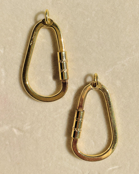 Vintage yellow 14K gold oblong carabiner, 1.5 inch long