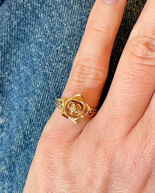 Vintage yellow 14K gold diamond rose ring, size 5