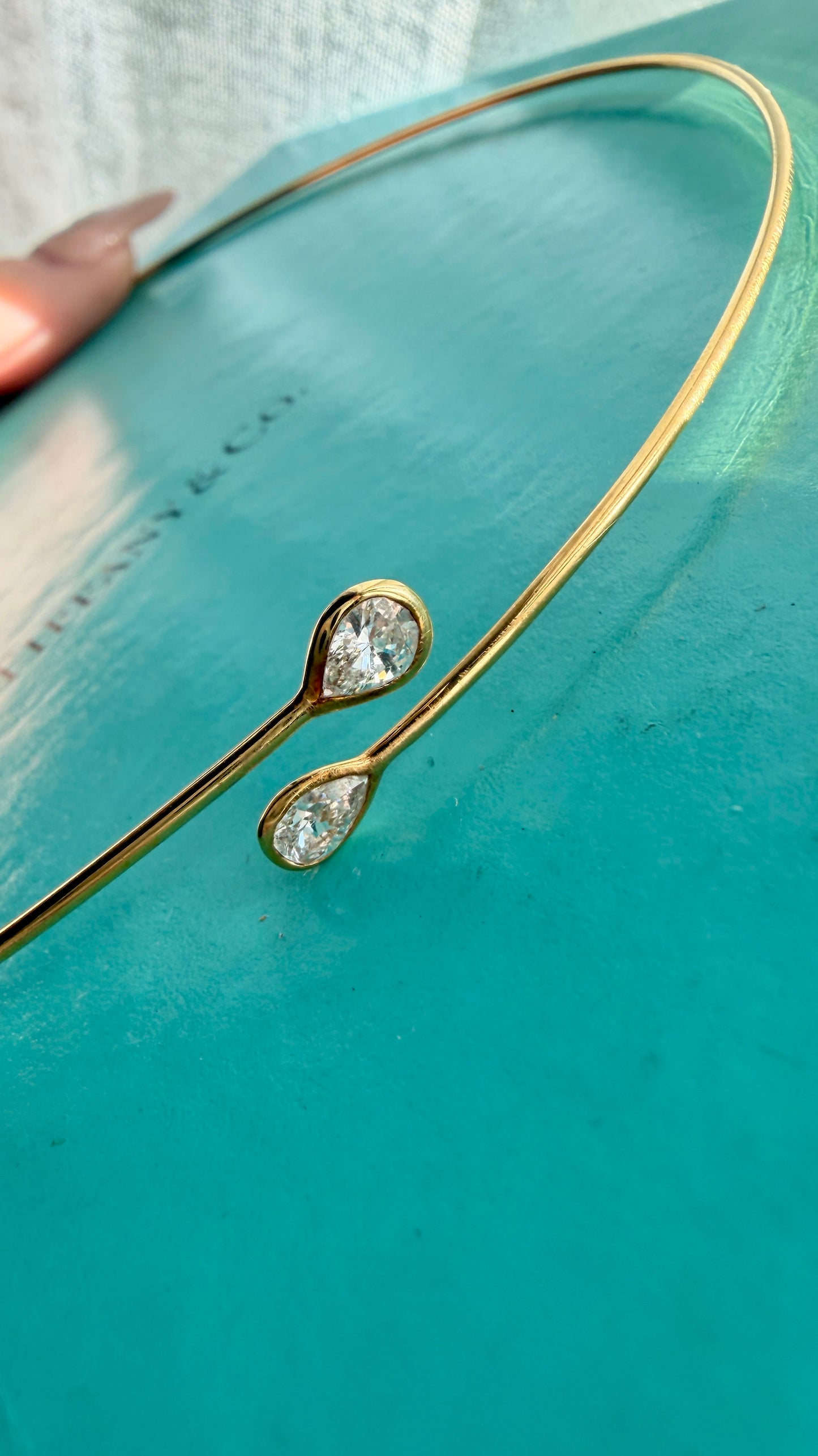 Vintage yellow 18K Tiffany and Co Elsa Peretti wire collar necklace with pear cut bezel set diamonds