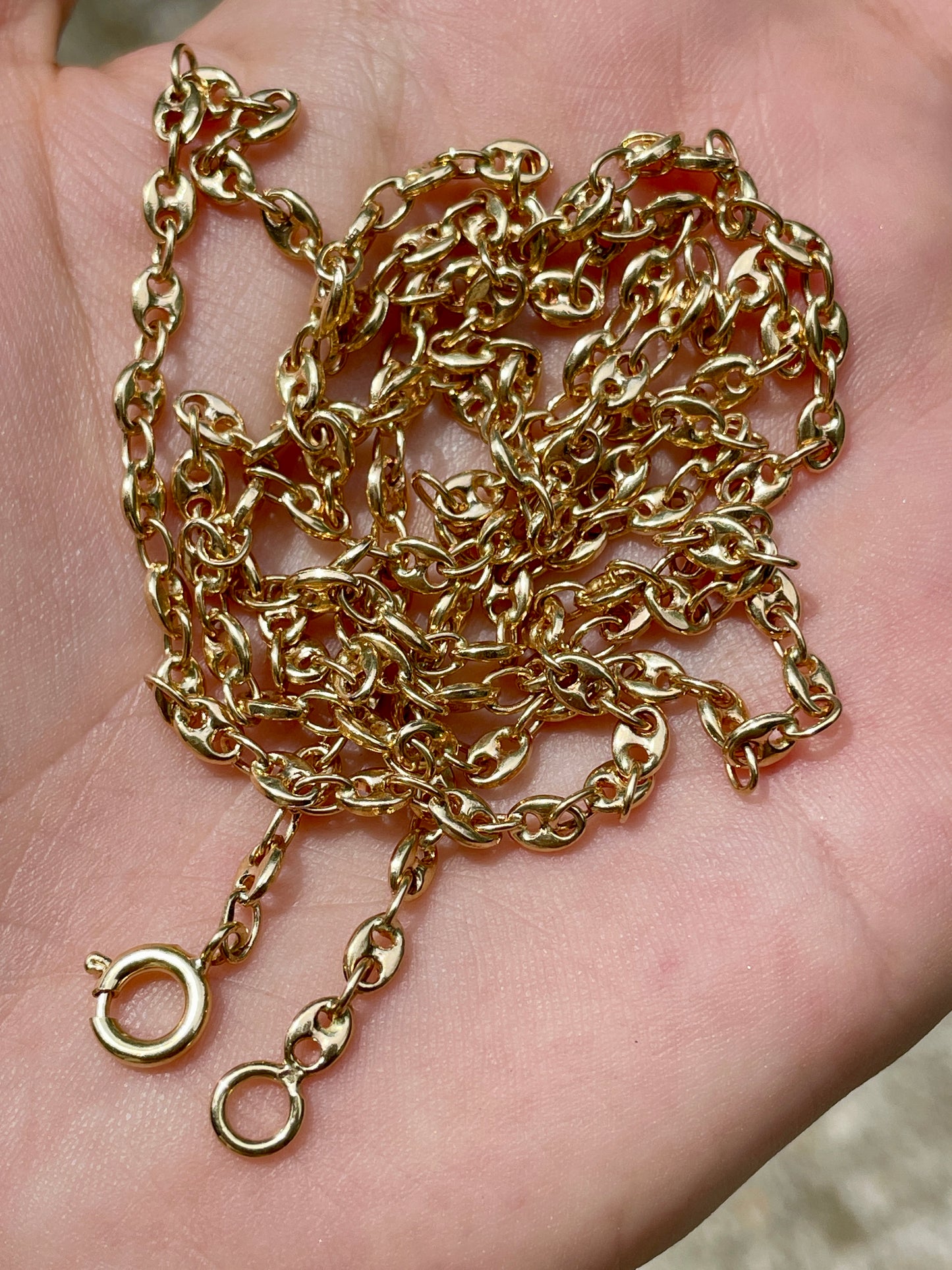 Vintage yellow 14K solid mariner link chain, 30 inch adjusts to any length