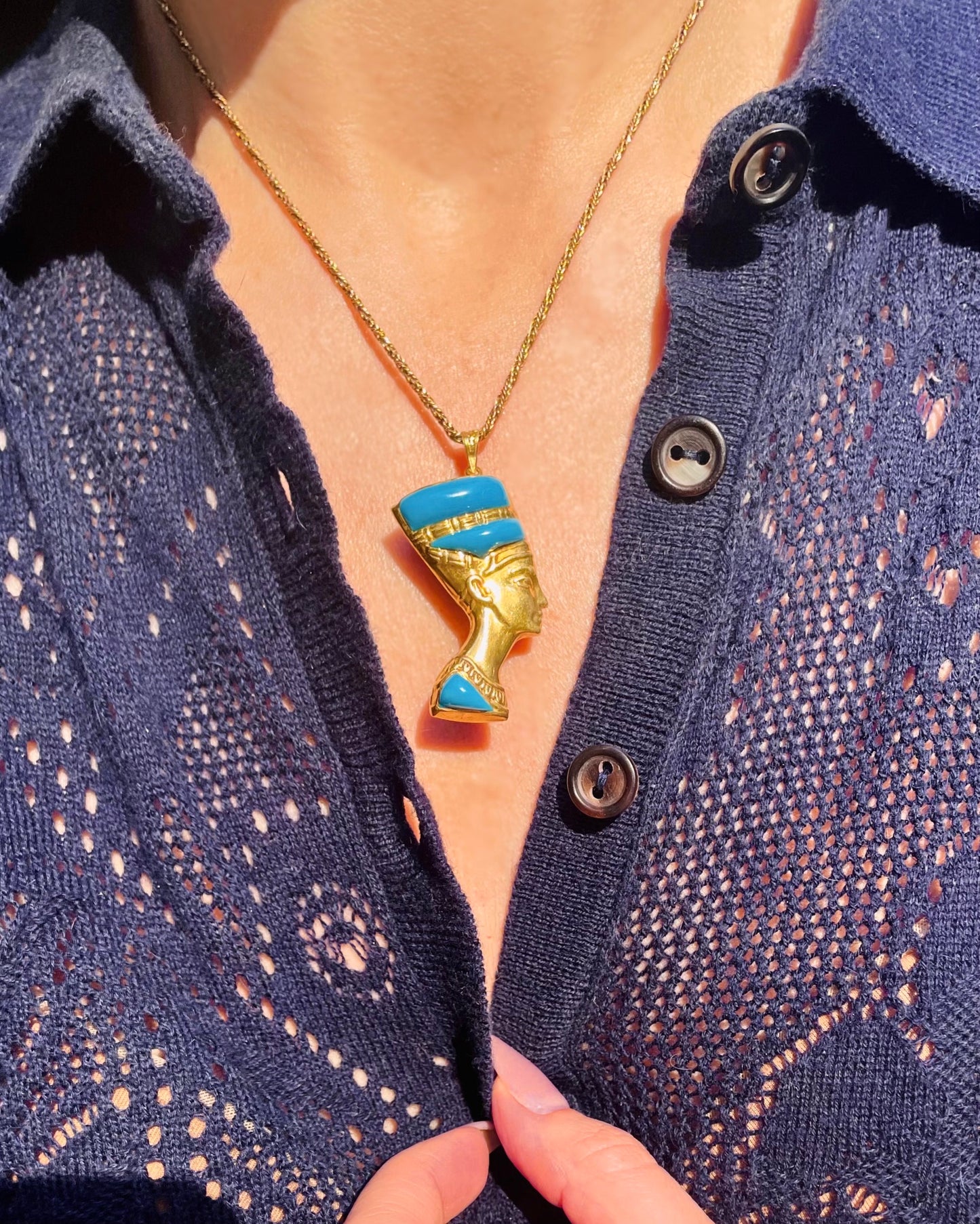 Vintage 18K Nefertiti with turquoise and lapis lazuli