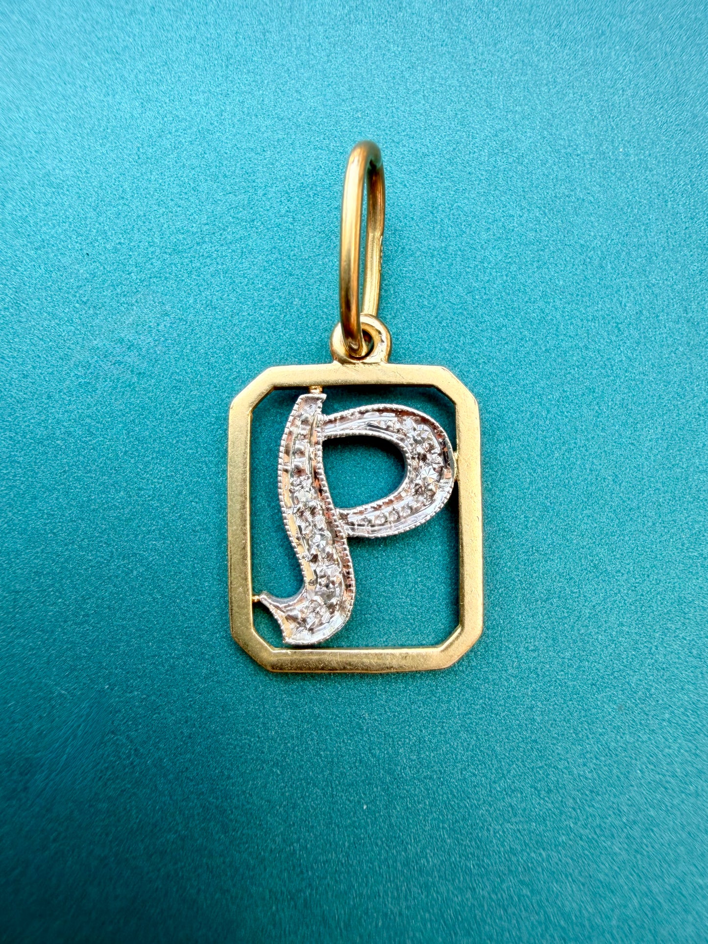 Vintage 18K diamond letter P charm