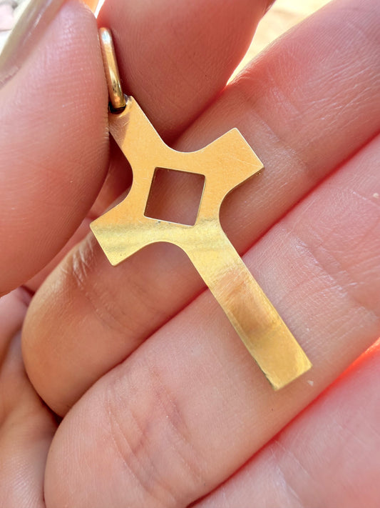 Vintage yellow 14K engine turned cross with cutout pendant