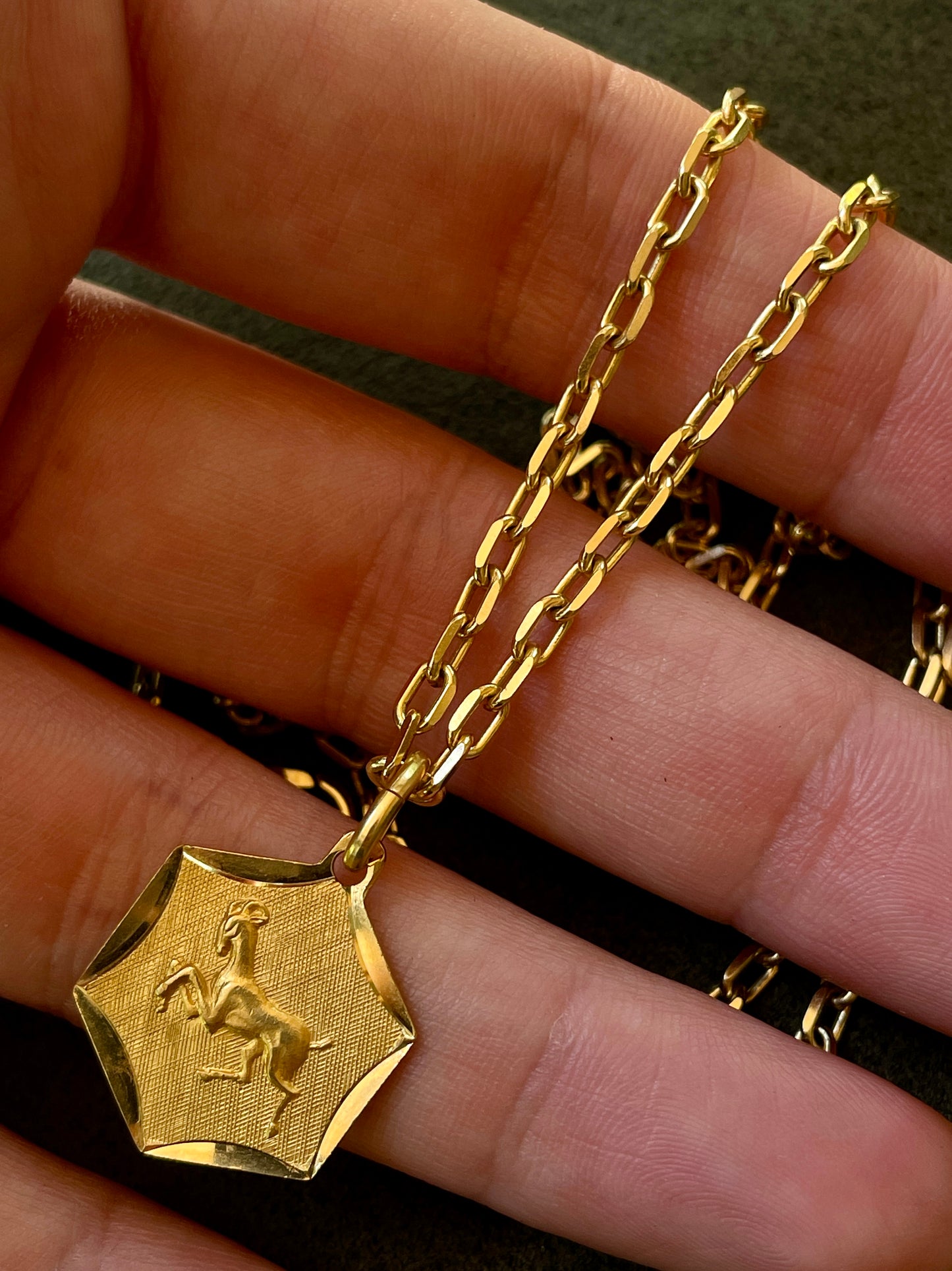 Vintage yellow 18K biker link chain, 24 inch
