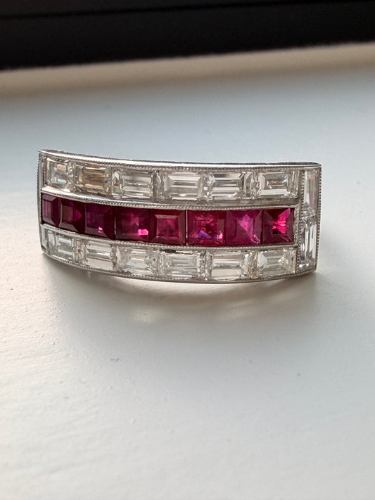Vintage platinum approx 1.7 ctw baguette diamond and 1.1 ctw ruby ring, size 6.5