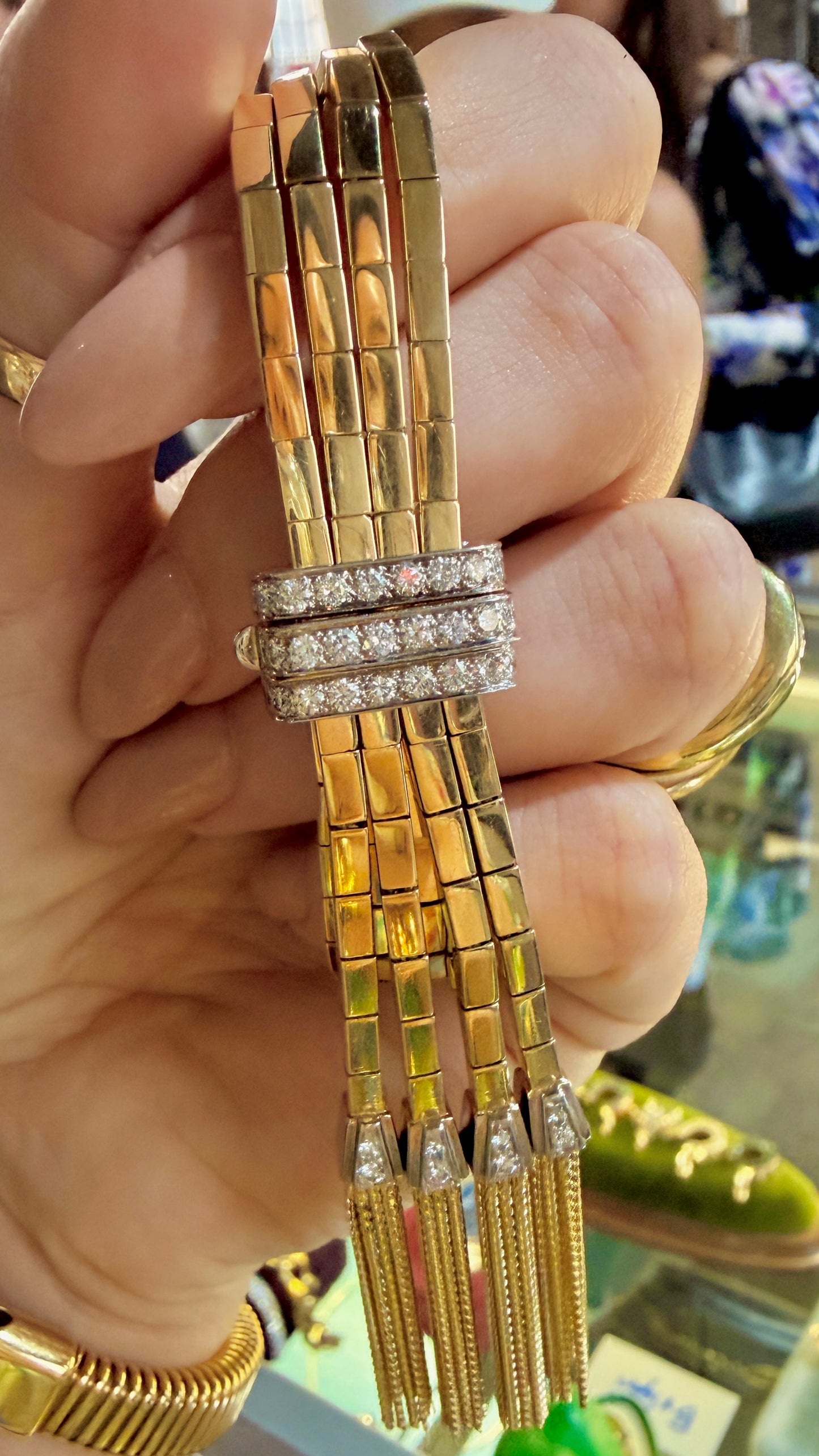 Vintage yellow and white 18K approx 1.4 ctw diamond buckle bar link tassel bracelet, fits 6.25 inch wrist or smaller