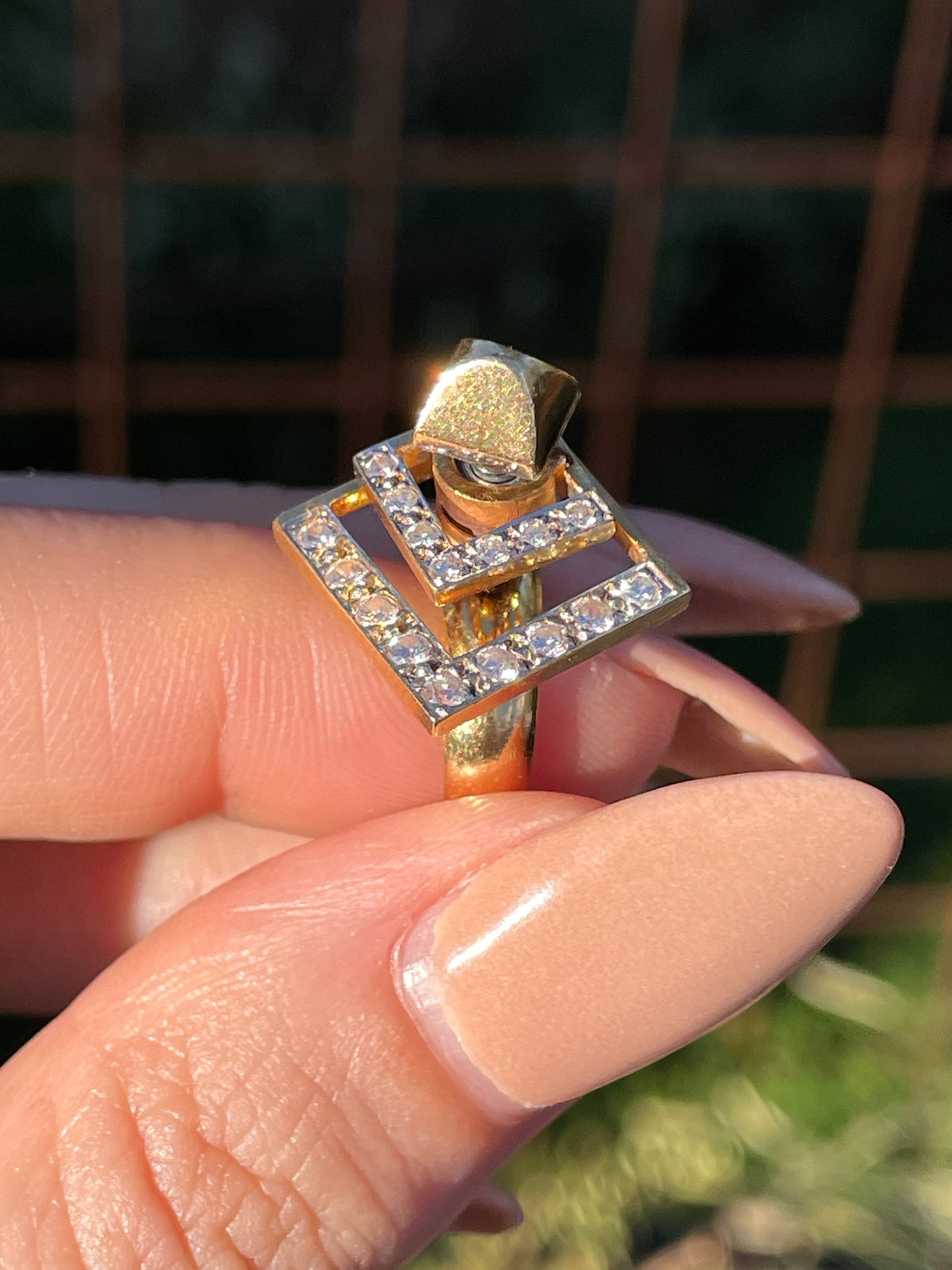 Vintage yellow 14K with other metal geometric approx .37 ctw diamond spinner ring, size 3.25