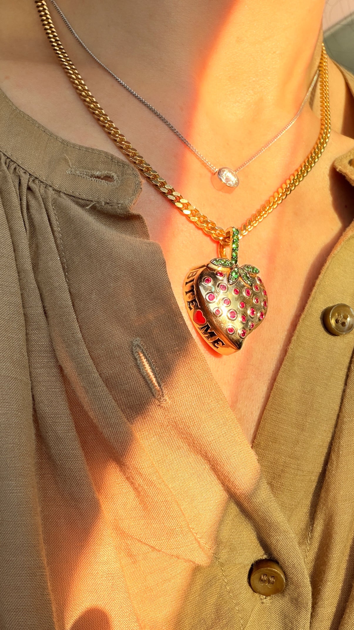 3GOG Original Bite Me Berry Pendant