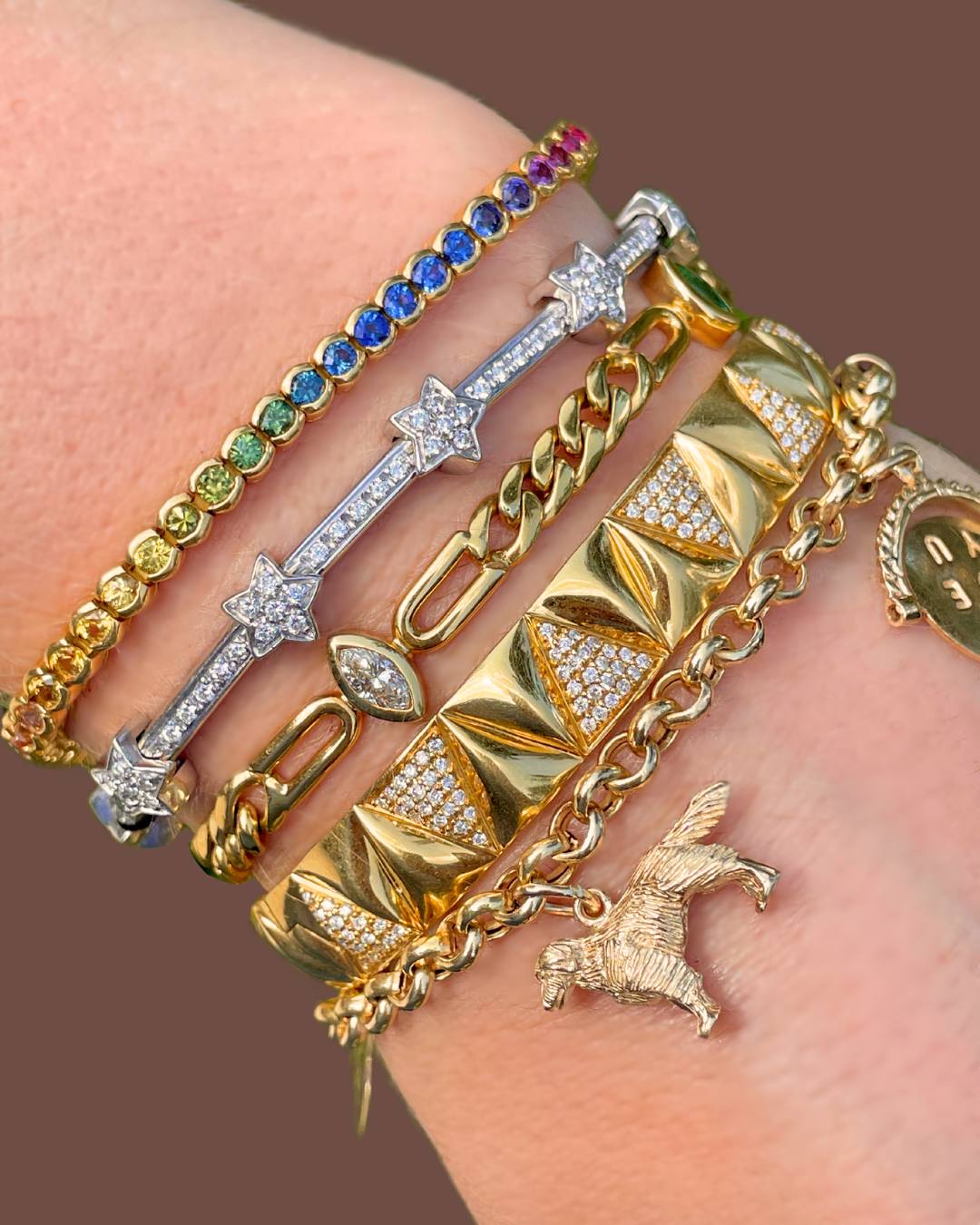 Vintage yellow 18K natural 2.3 ctw sapphire rainbow bracelet, 7.25 inch