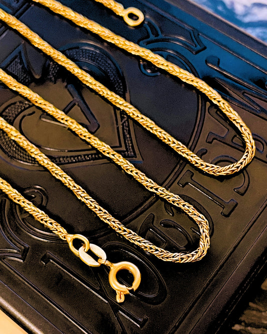 Vintage yellow 18K twist woven link chain, 16 and 1/8 inch