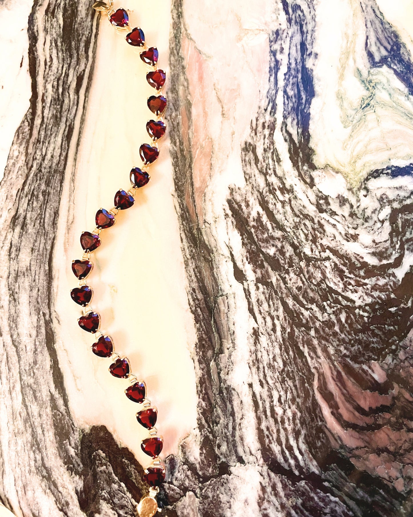 Vintage yellow 14K garnet gemstone heart bracelet, 7 inch