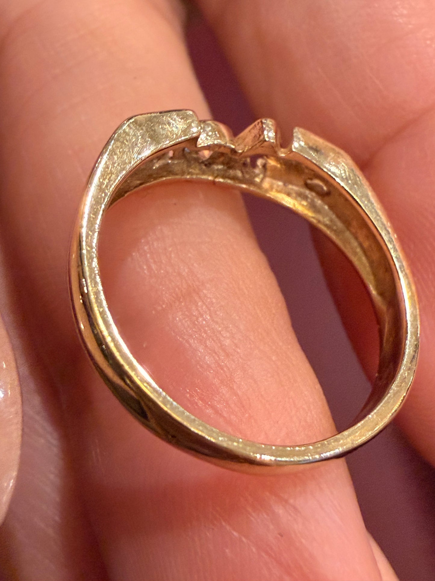 Vintage yellow 14K LOVE ring with diamond, size 5.5