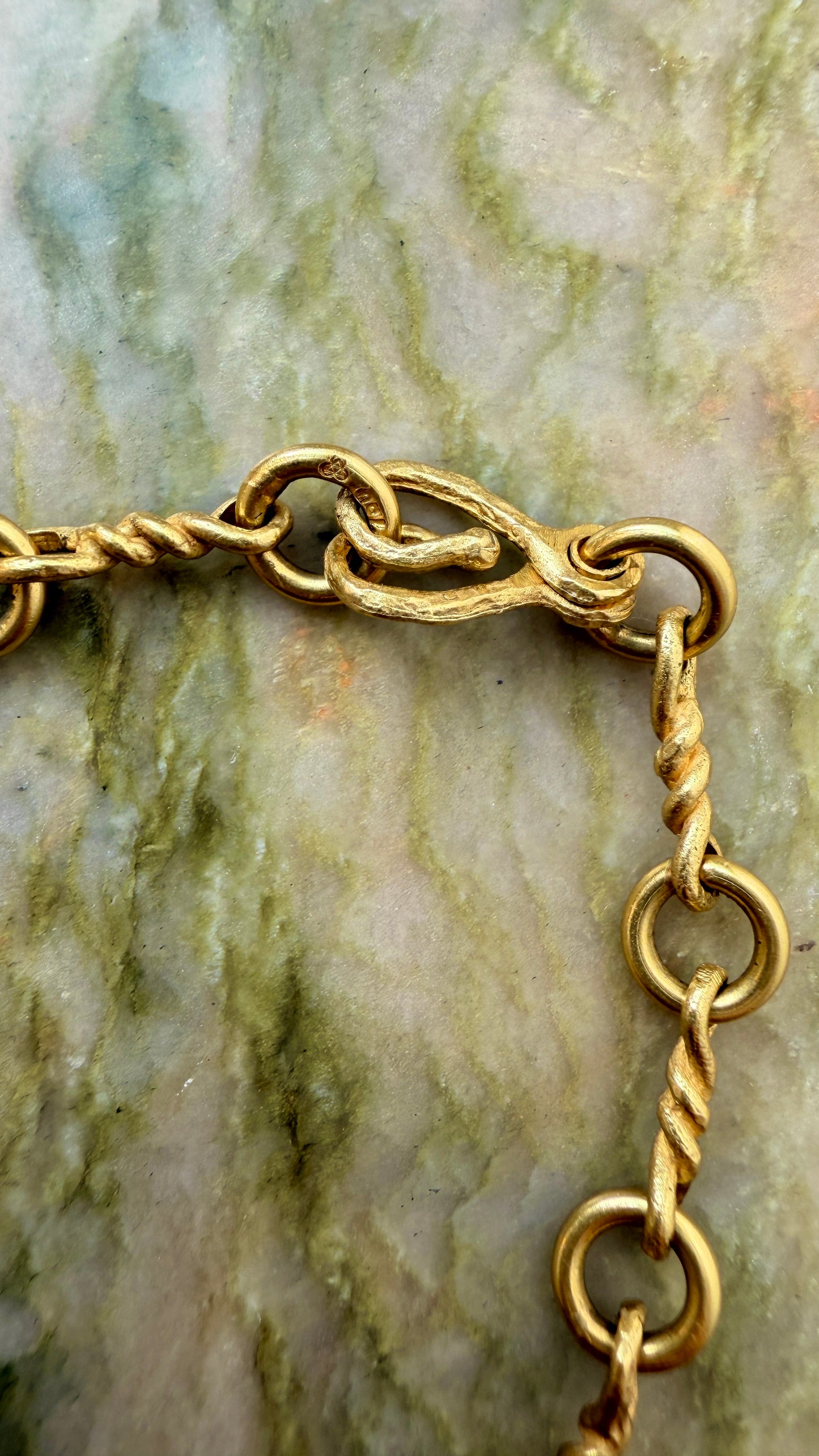 Vintage yellow 18K dogbone twist chain, 36 inch adjustable