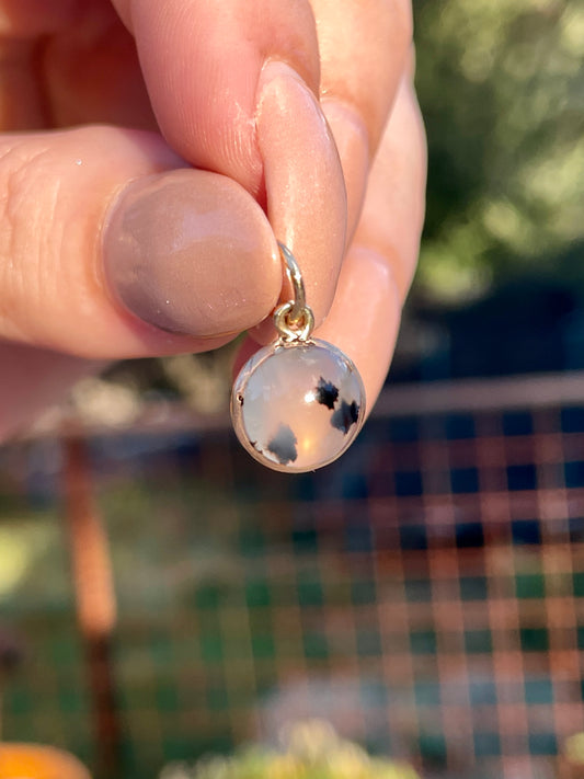 Antique yellow 14K agate bezel set charm