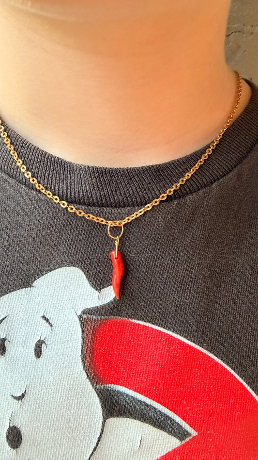 Vintage yellow 14K/18K red coral cornicello charm