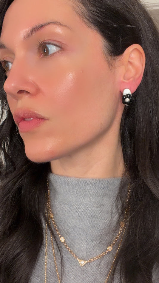 Vintage white 18K mother of pearl, diamond and onyx earrings