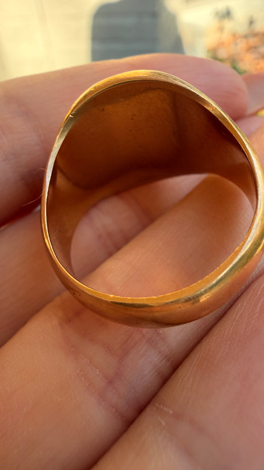 Antique 18K wax seal signet ring “Nec Habel, Nec Chrom, Nec Peto”, size 10.25