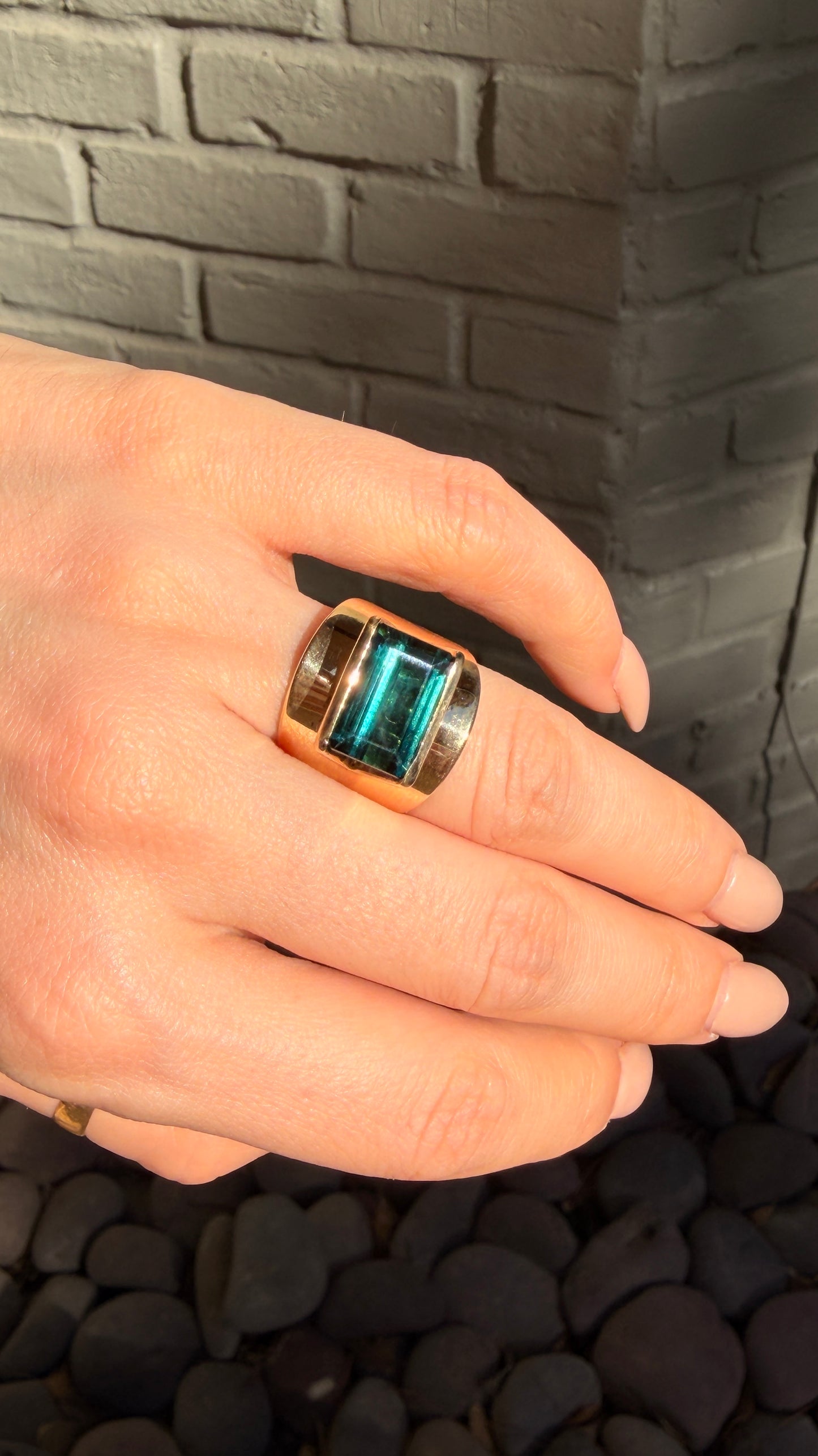 Vintage yellow 14K channel set green tourmaline approx 9.6 ctw statement ring, size 6.75