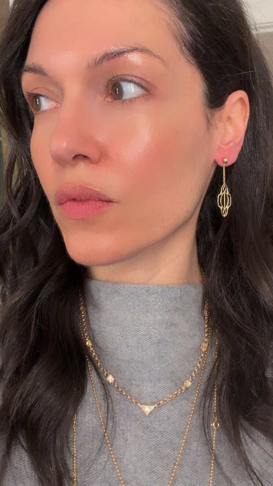 Antique yellow 14K filigree dangle post earrings