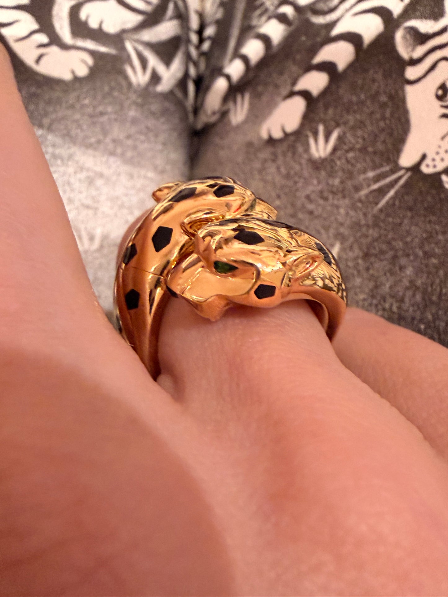 Yellow 18K Panthere de Cartier articulated ring with Tsavorite garnets