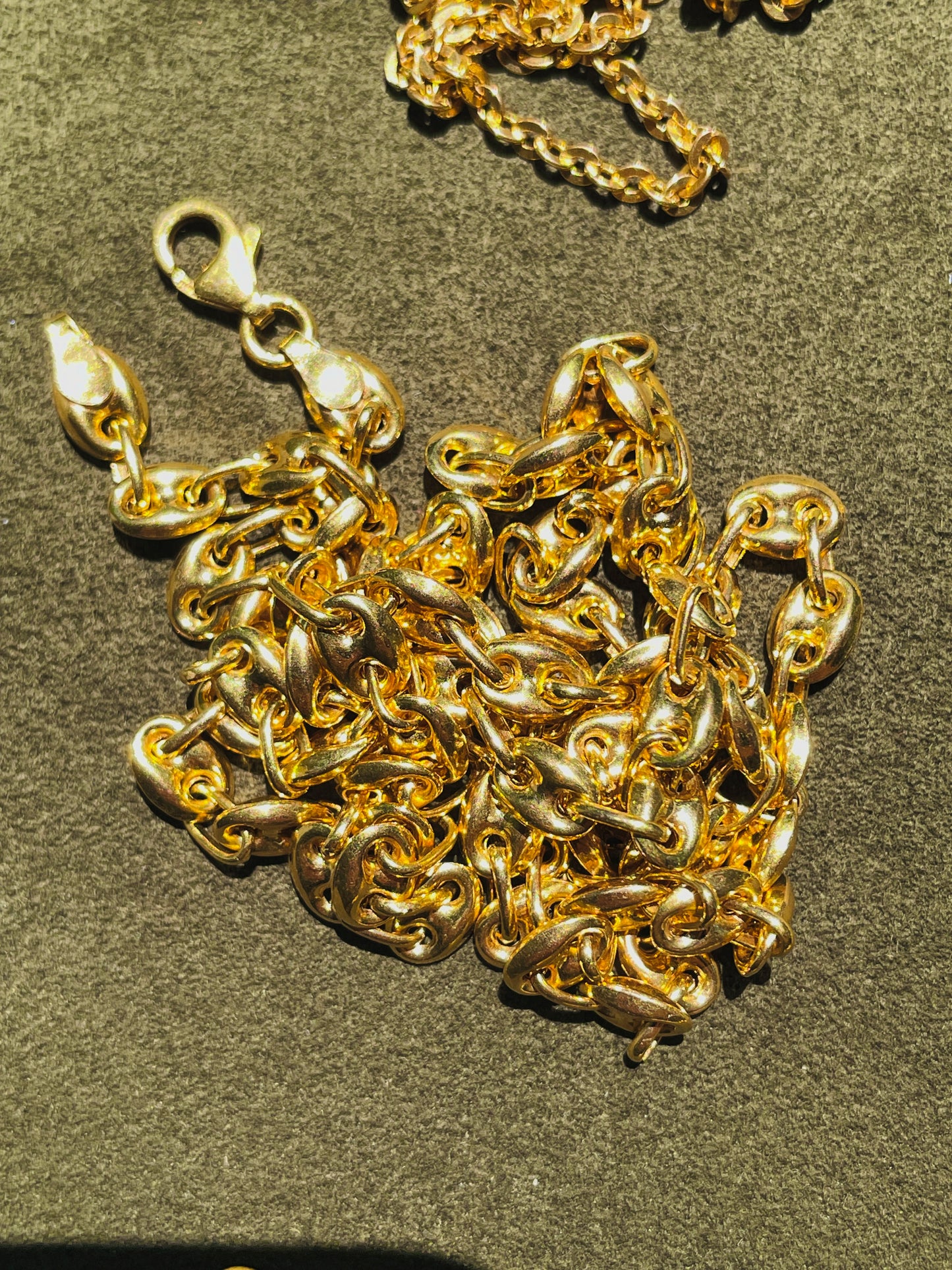 Vintage yellow 14K round mariner link chain, 24 inch