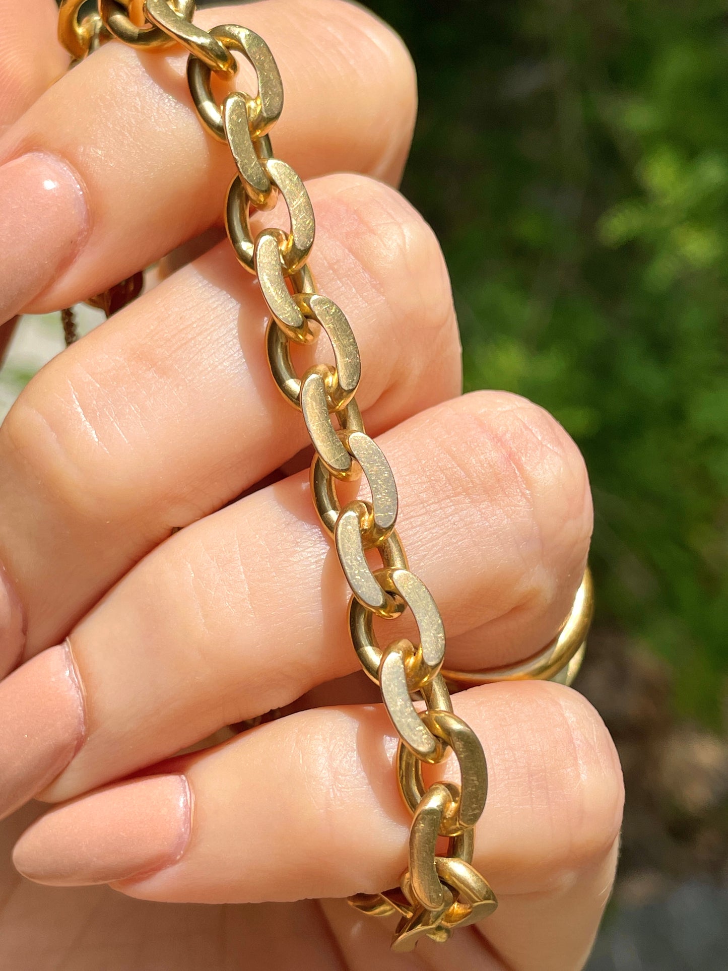 Vintage yellow 18K solid beard link curb bracelet, 7.25 inch and sizable