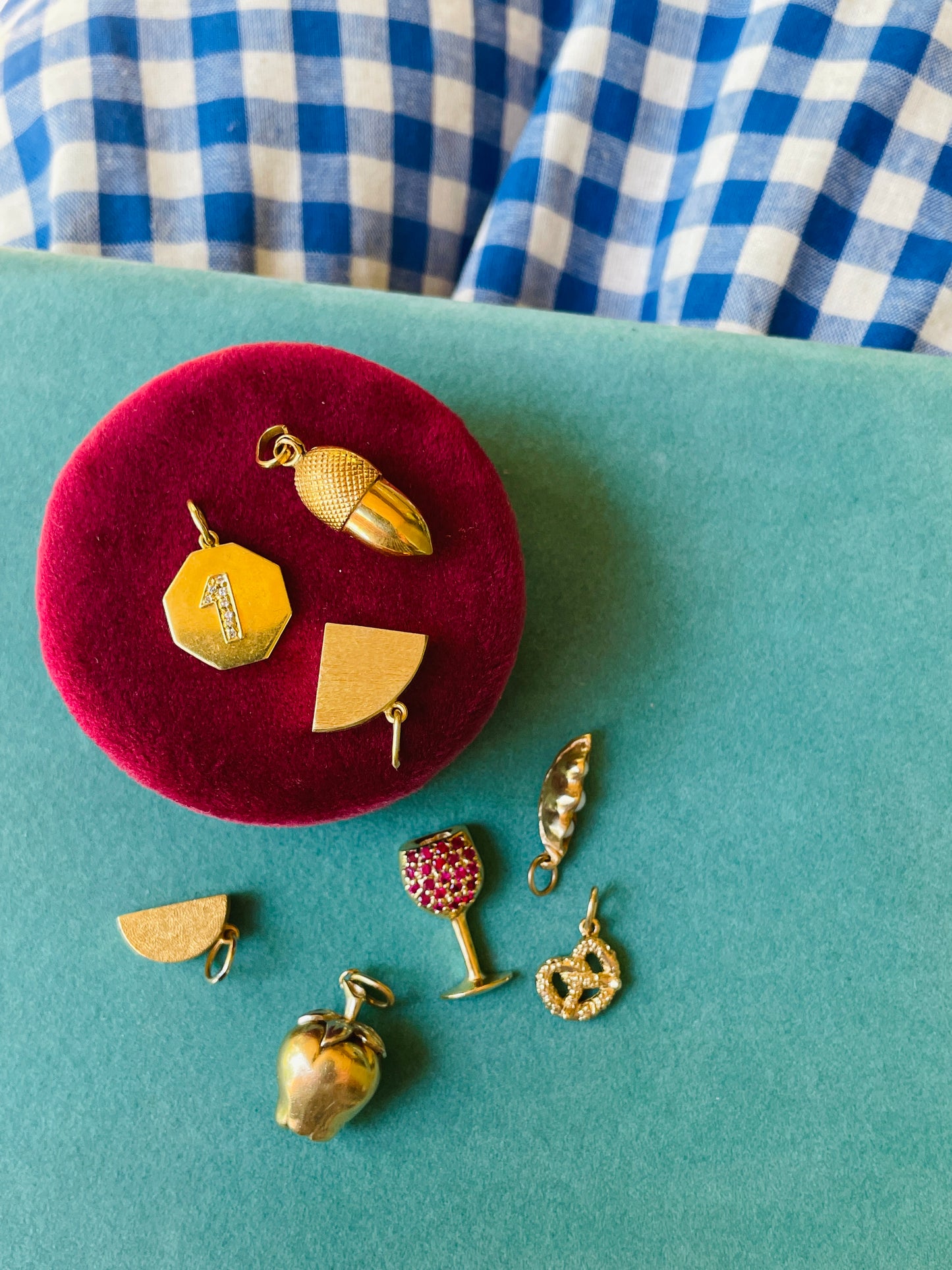 Vintage yellow 14K gold heavy fruit pendant