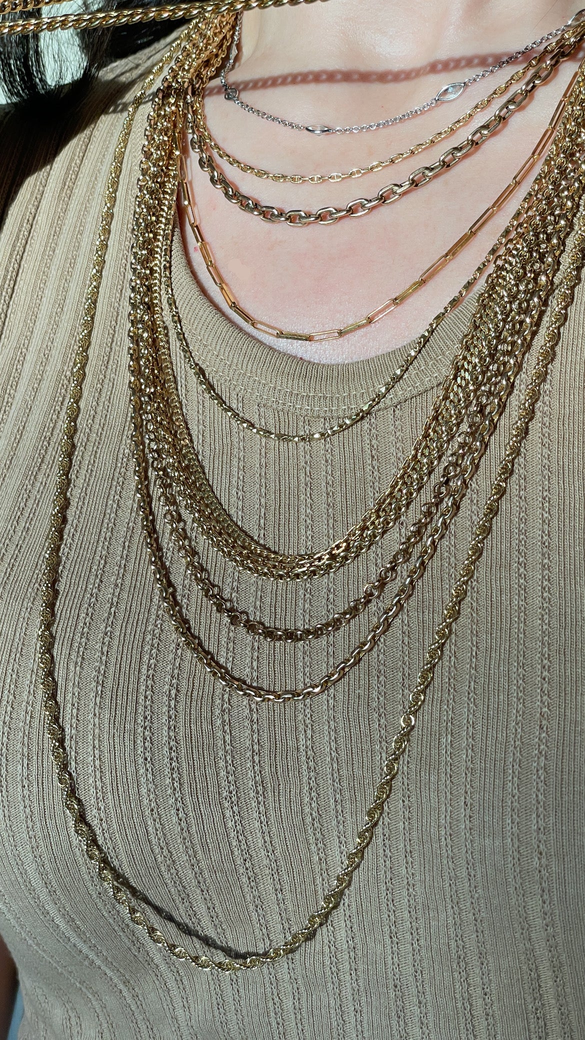Antique rosy yellow 15K gold solid rolo link chain, 25 inch