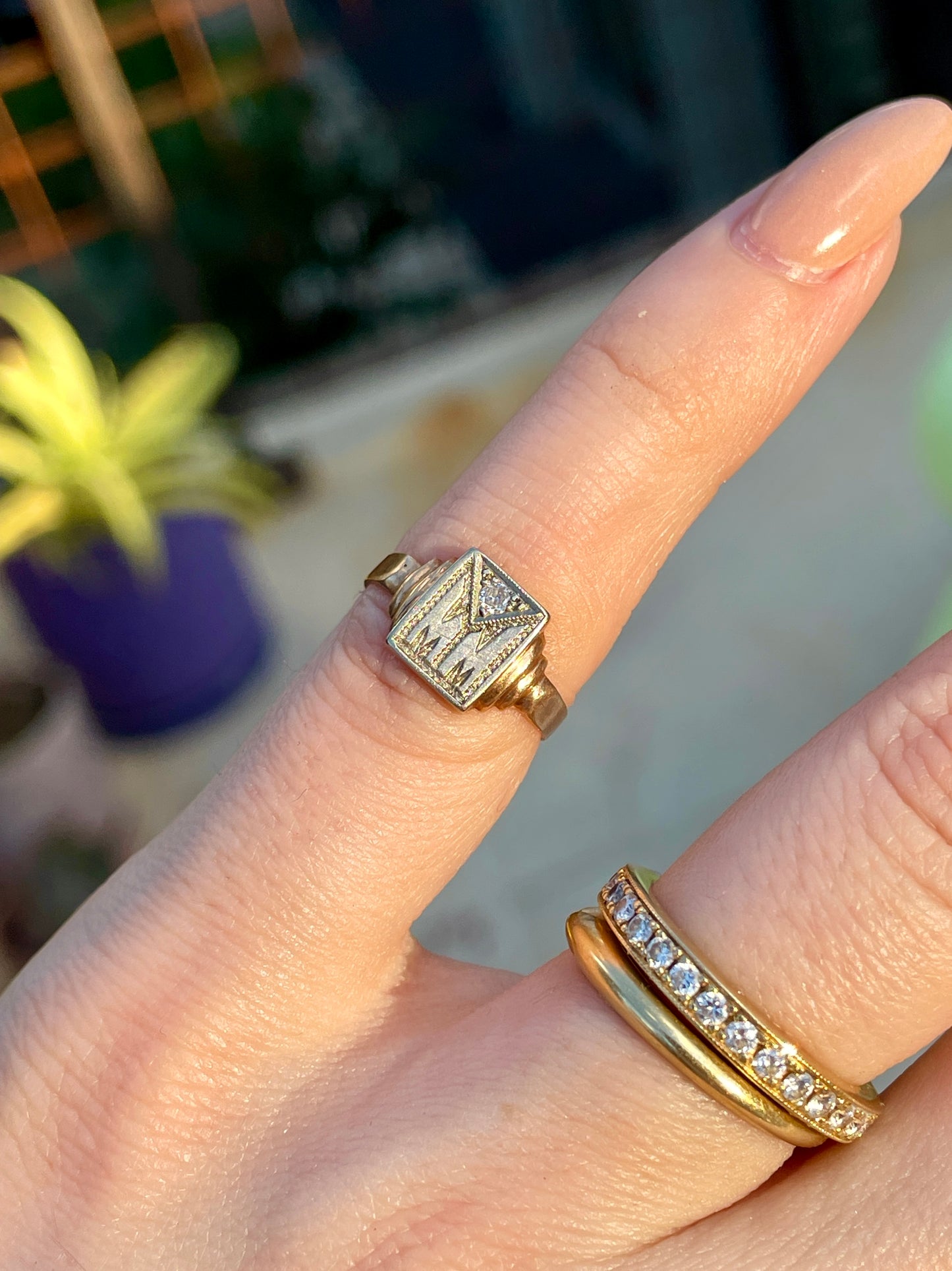 Antique yellow and white 14K "MM" signet with .03 ctw diamond ring, size 3