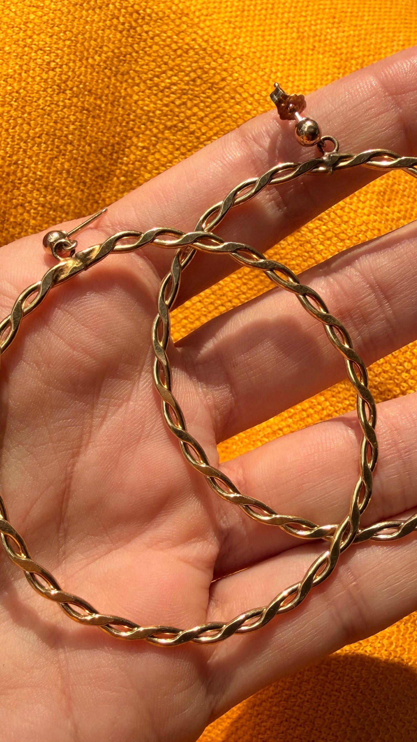 Vintage yellow 14K large twist circle dangle post earrings