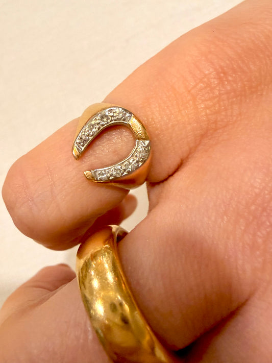 Vintage 14K horseshoe ring with approx .12ctw diamonds, size 4
