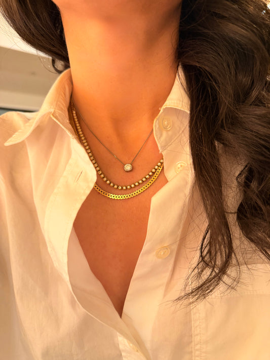 Vintage yellow 14K gold tight flat thick curb chain with box clasp, 17.5 inch