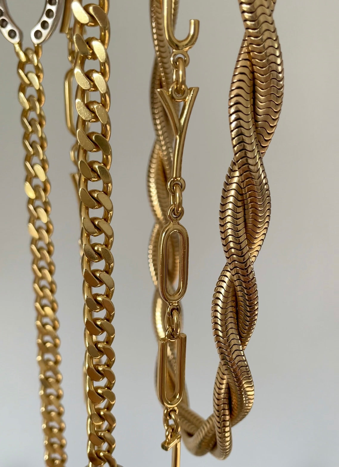 Vintage yellow 14K twisted retro era snake chain, 17.5 inch
