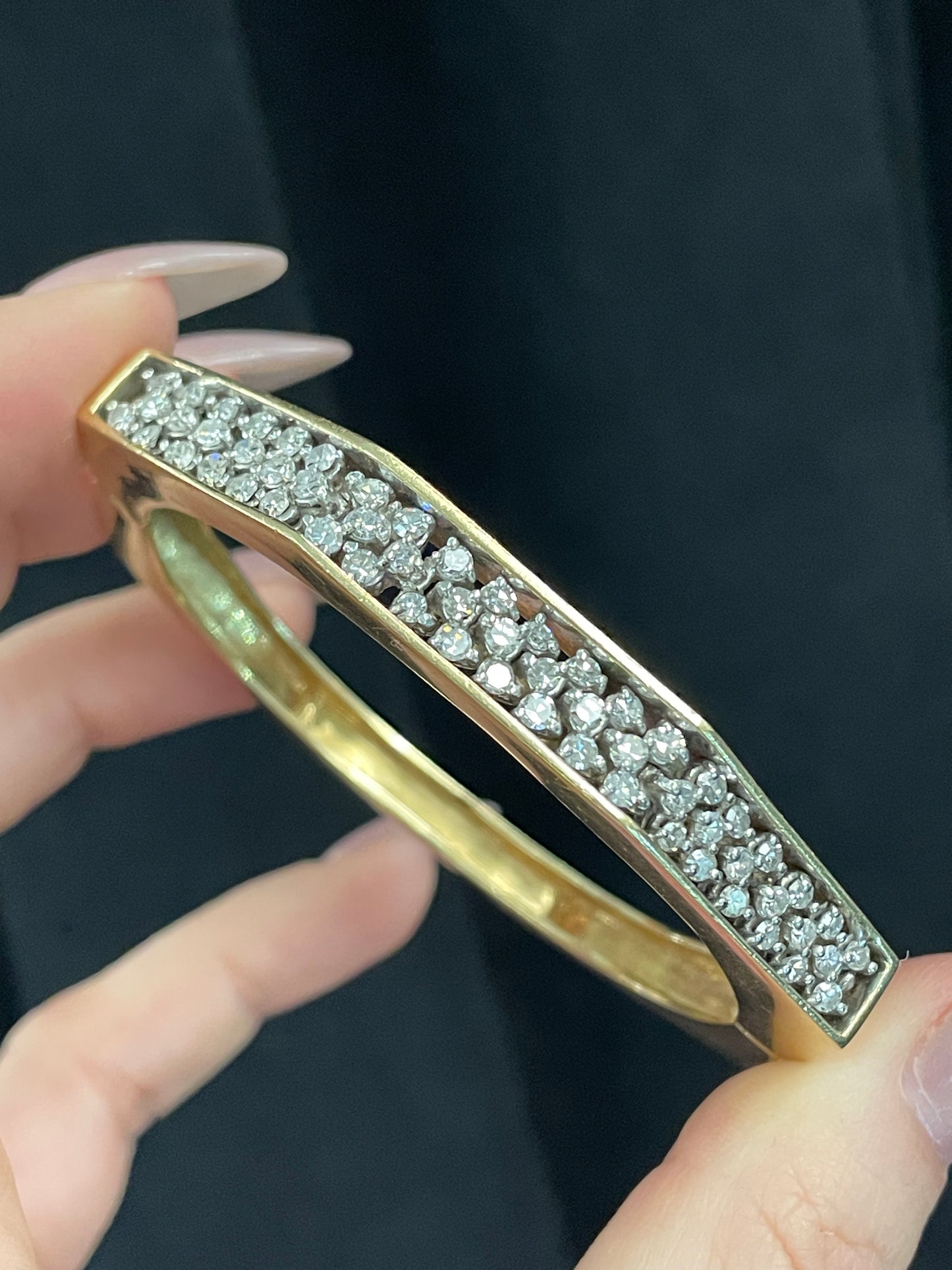 Vintage octagonal 14K hinge bangle 2ctw diamonds
