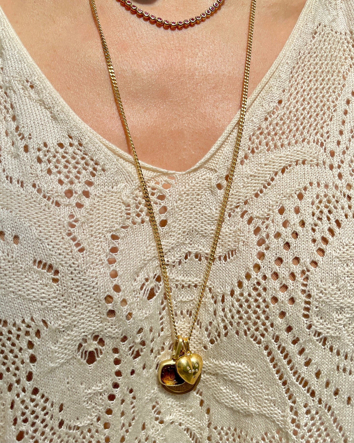 Vintage yellow 18K solid curb link chain, 28.25 inch