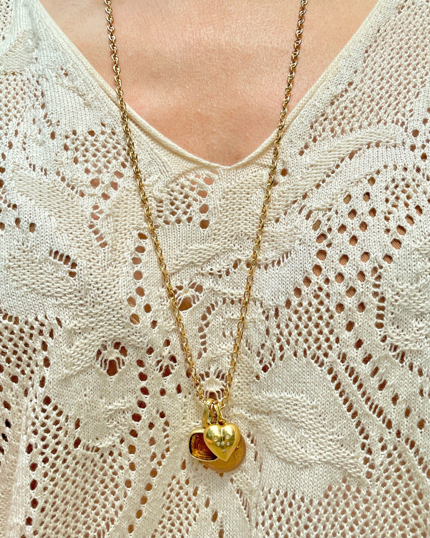 Vintage yellow 14K solid mariner link chain, 30 inch adjusts to any length