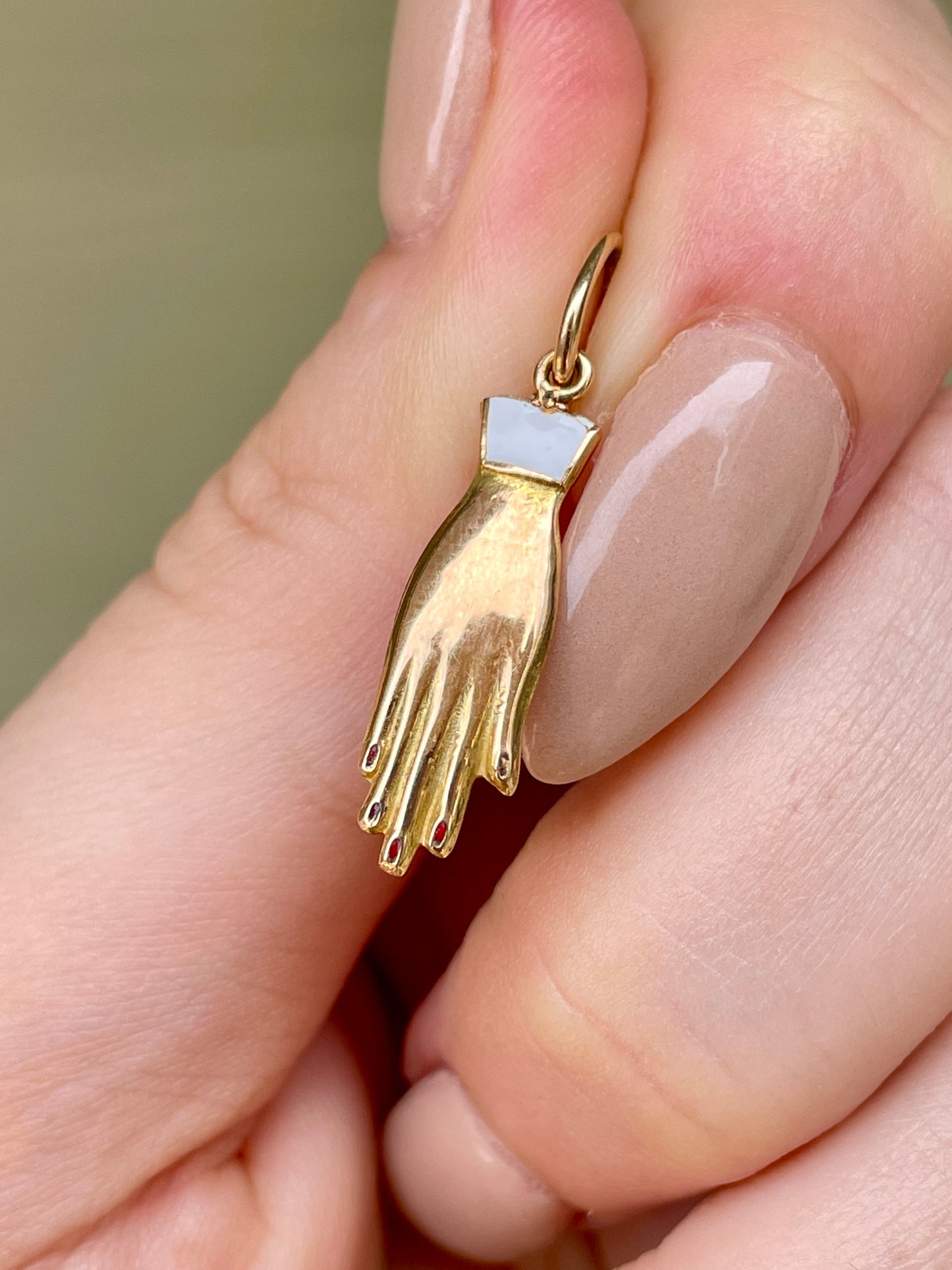 Vintage yellow 14K white enamel hand charm