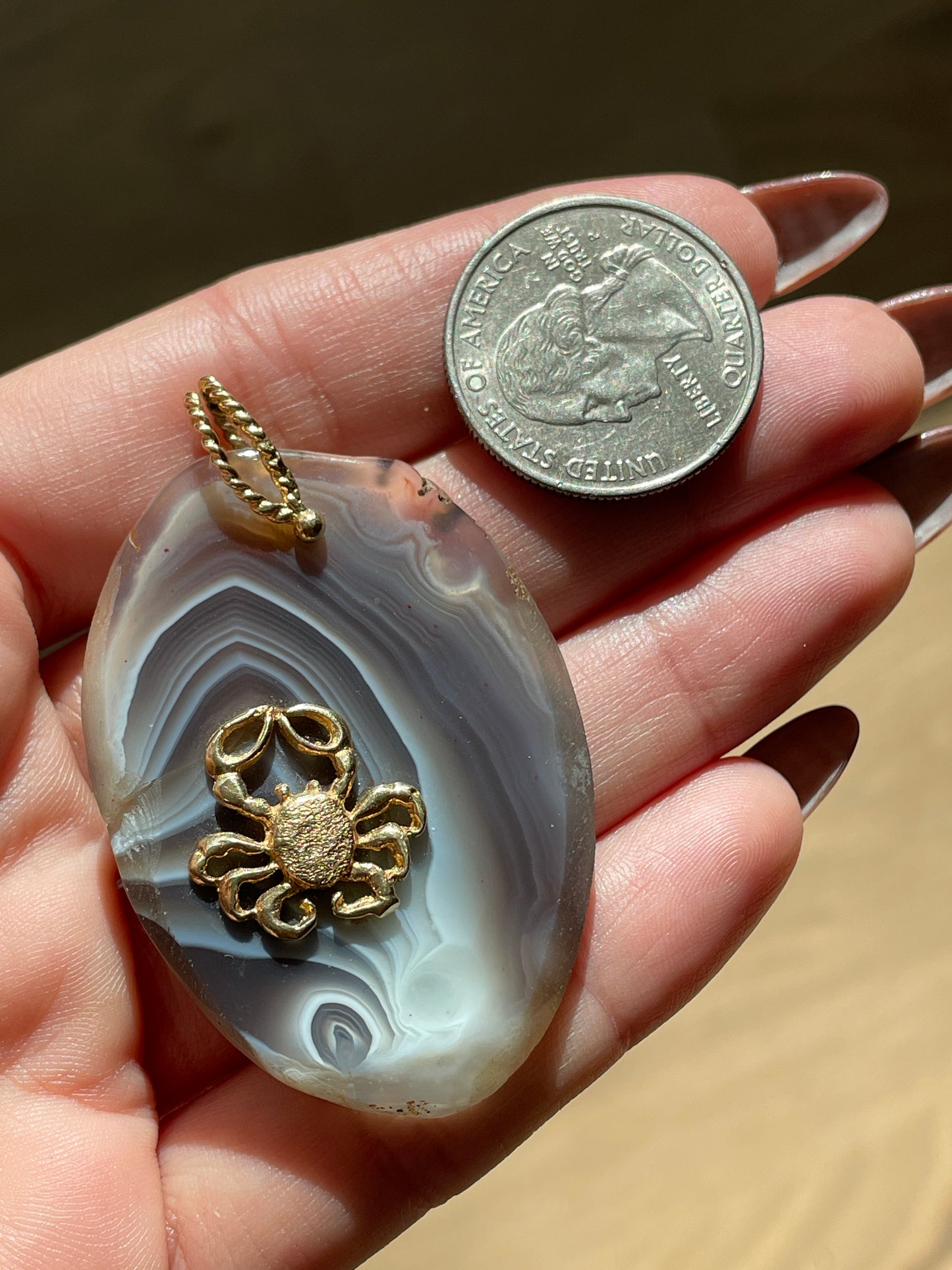Vintage yellow 14K agate slice Cancer crab statement pendant