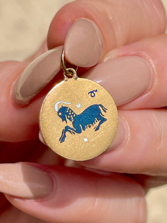 Vintage yellow 18K enamel UnoAerre Capricorn charm