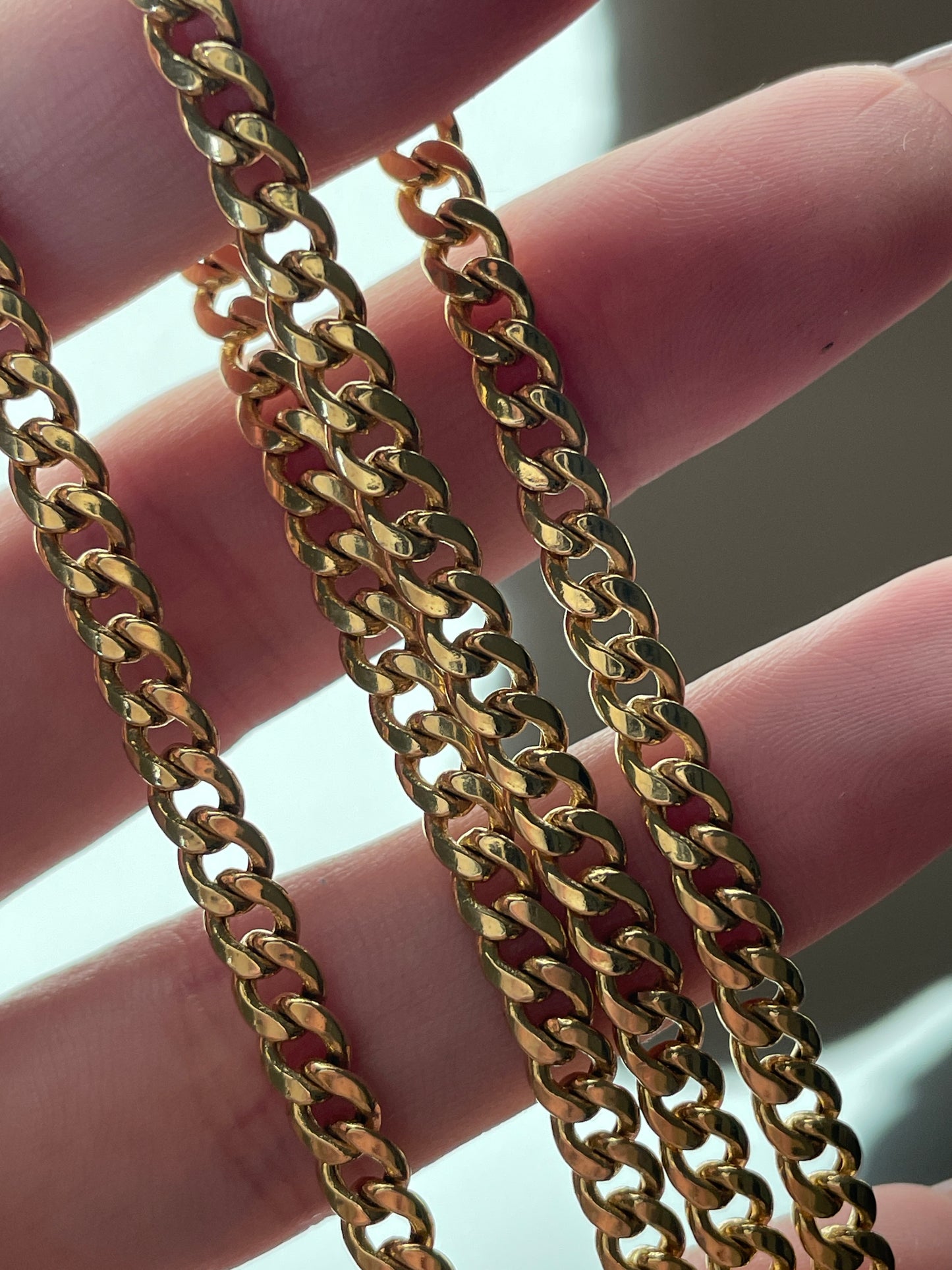 Vintage yellow 14K gold curb link chain, 30 inch