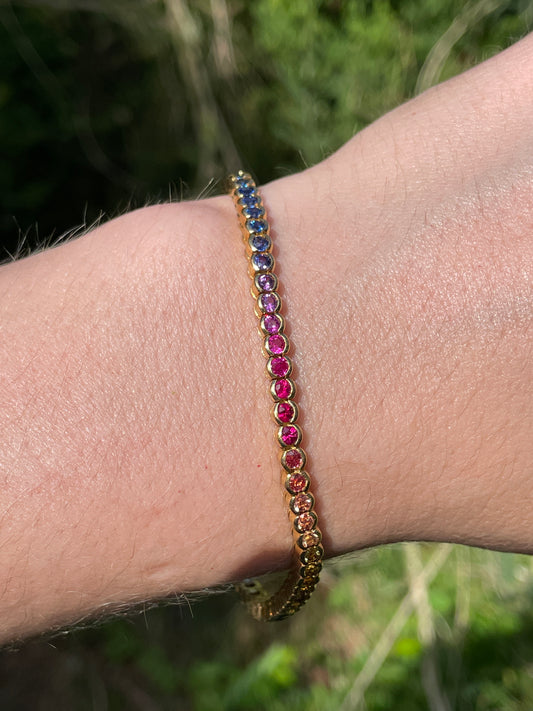 Vintage yellow 18K natural 2.3 ctw sapphire rainbow bracelet, 7.25 inch