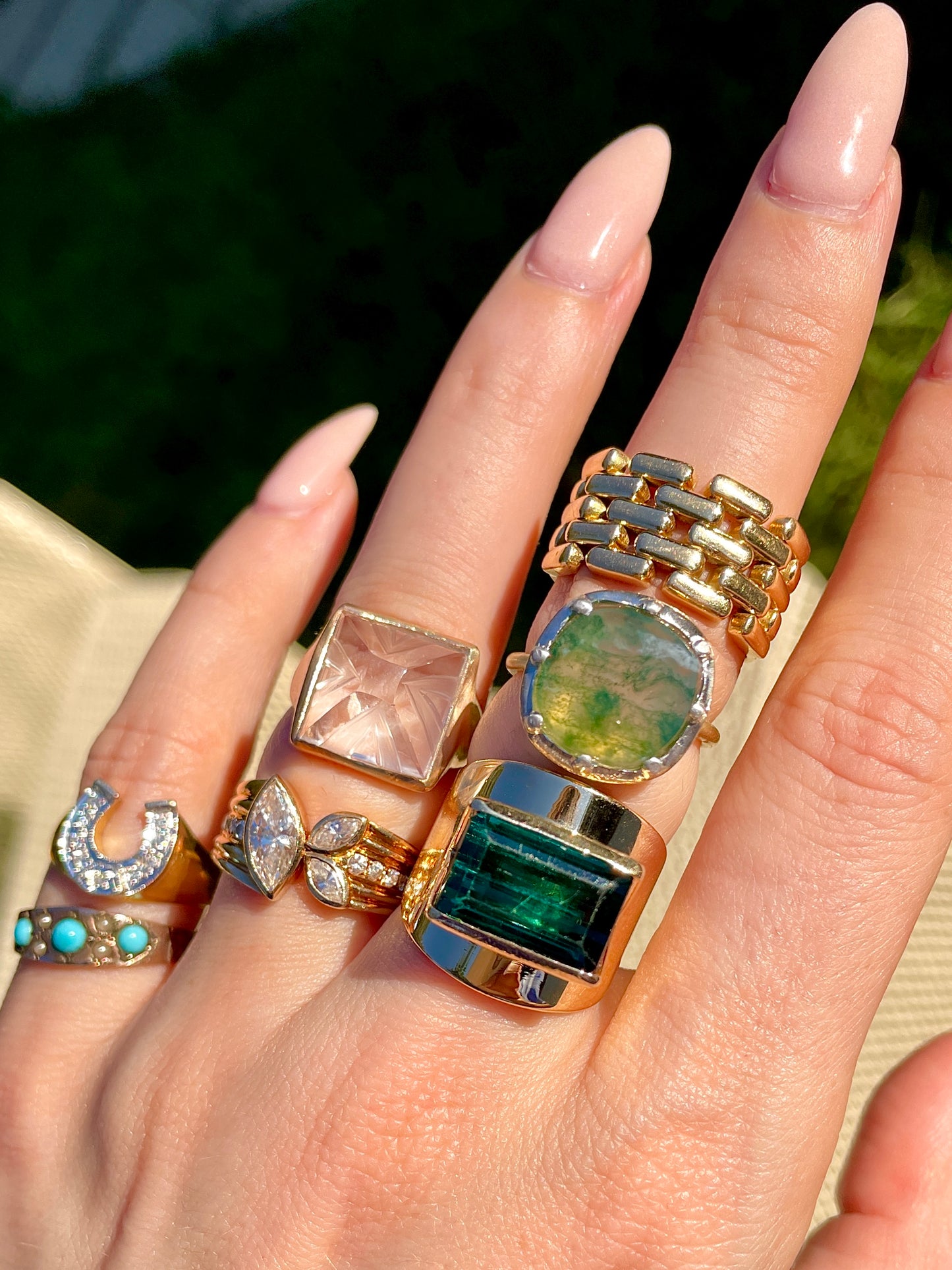 Vintage yellow 14K sugarloaf rock crystal bezel set ring, size 6