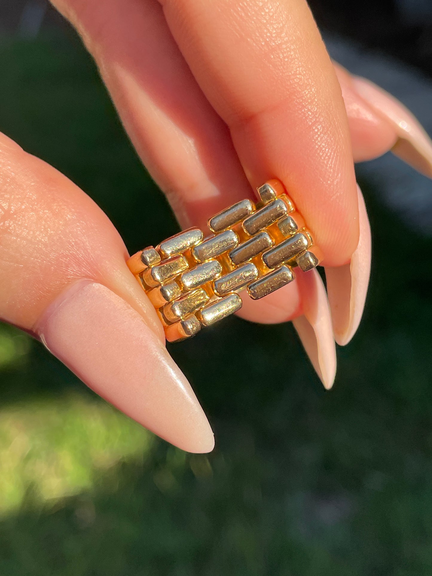 Vintage yellow 18K panther link chain ring, size 6.25