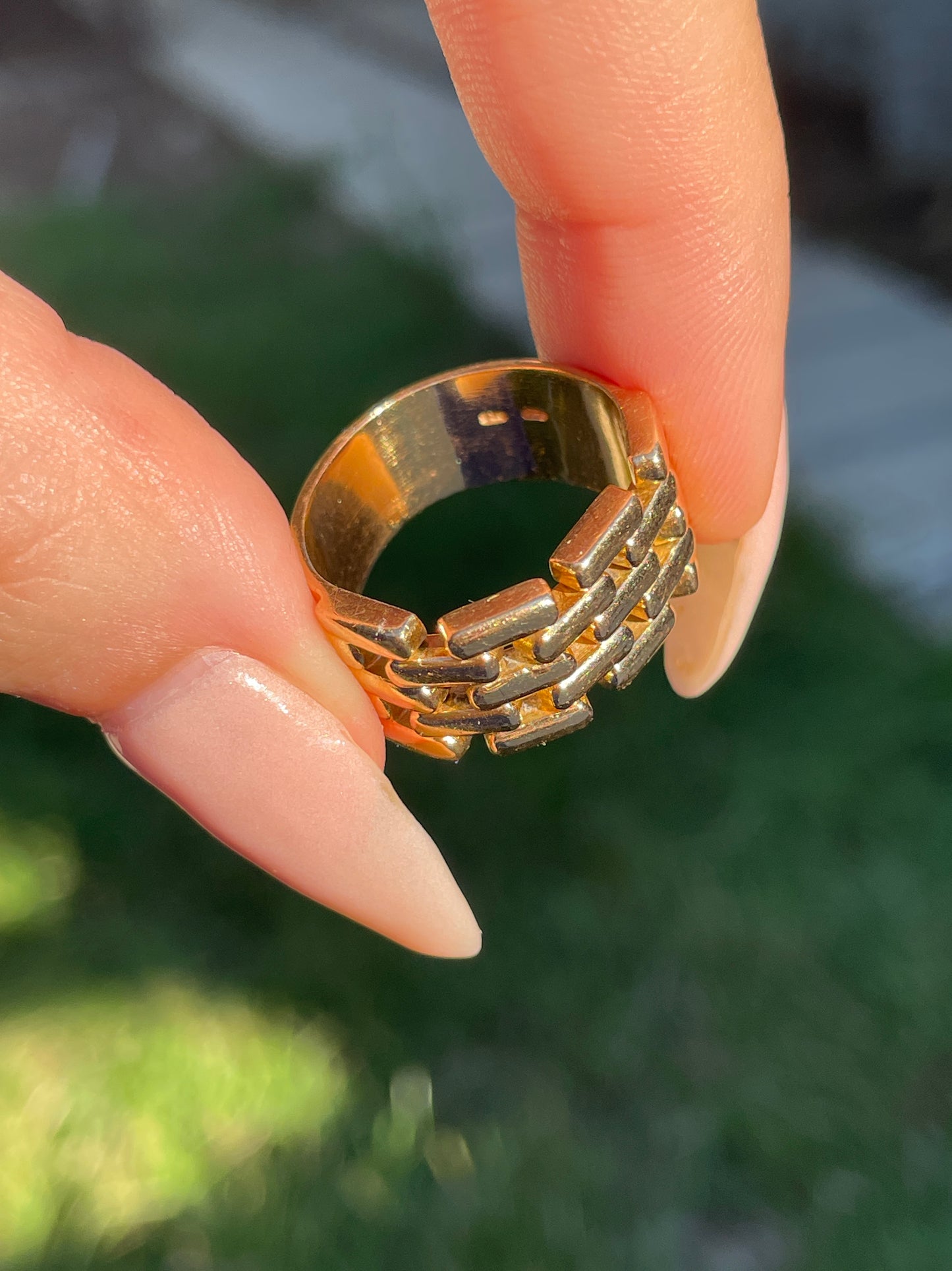 Vintage yellow 18K panther link chain ring, size 6.25