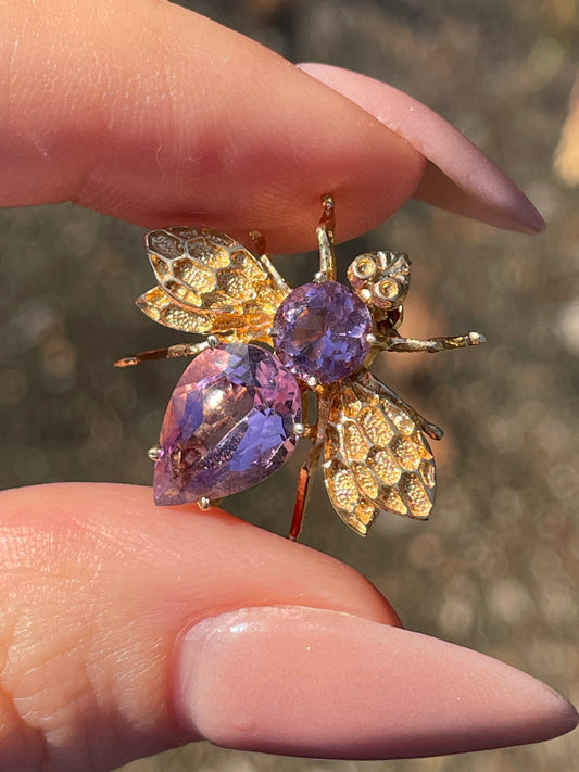 Vintage yellow 14K amethyst bee pendant/pin