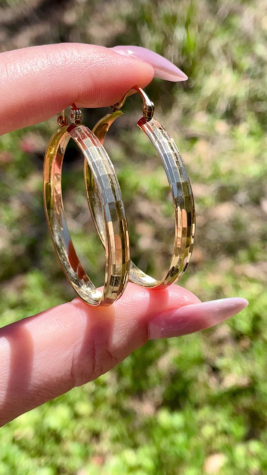 Vintage yellow 14K faceted round hoops, 1.5 inch diameter