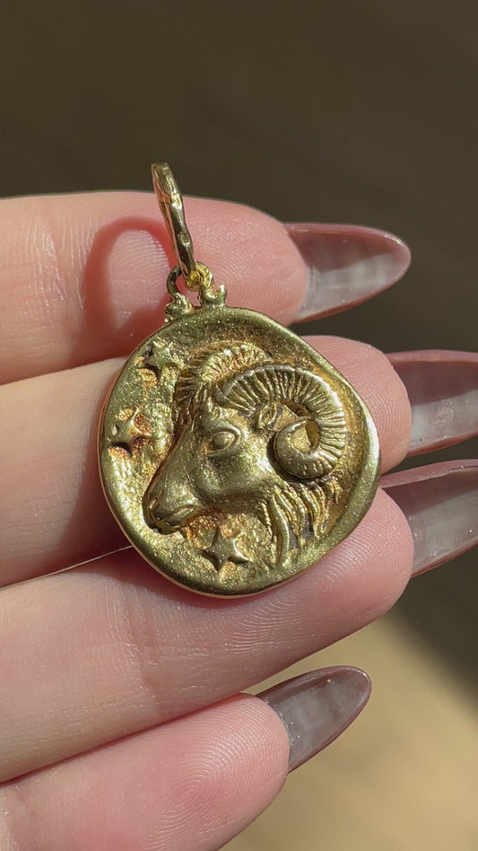 Vintage yellow 14K gold celestial Aries statement pendant
