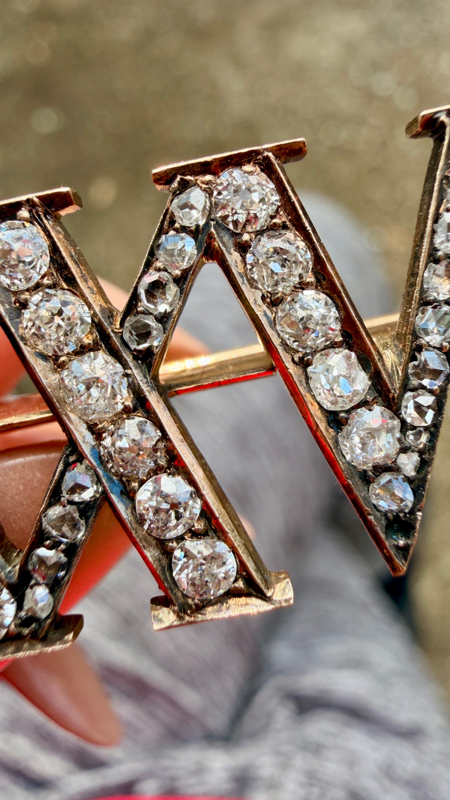 Antique yellow 14K XXV “25” 1.5ctw diamond brooch